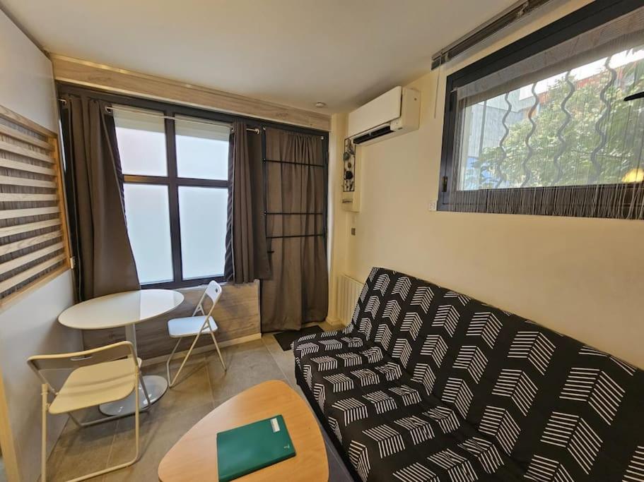 Studio Tout Equipe Et Chaleureux En Rez De Chaussee, Parfait Pour Explorer Montpellier Bagian luar foto